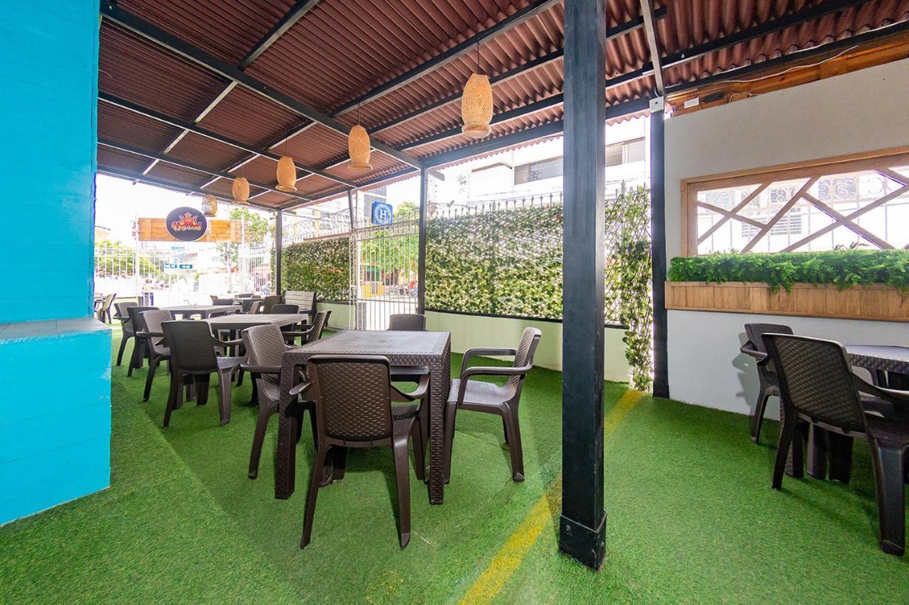 Ayenda Isla De Manga Hotell Cartagena Exteriör bild